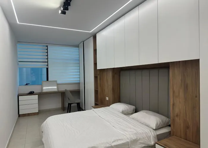 Vollga Promende Modern 1 Bedroom Fully Equipped By Selectstay Durres